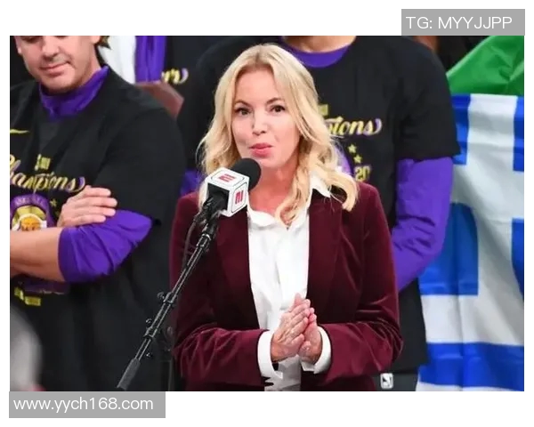 湖人女老板面临法律挑战巴斯家族权力斗争愈演愈烈